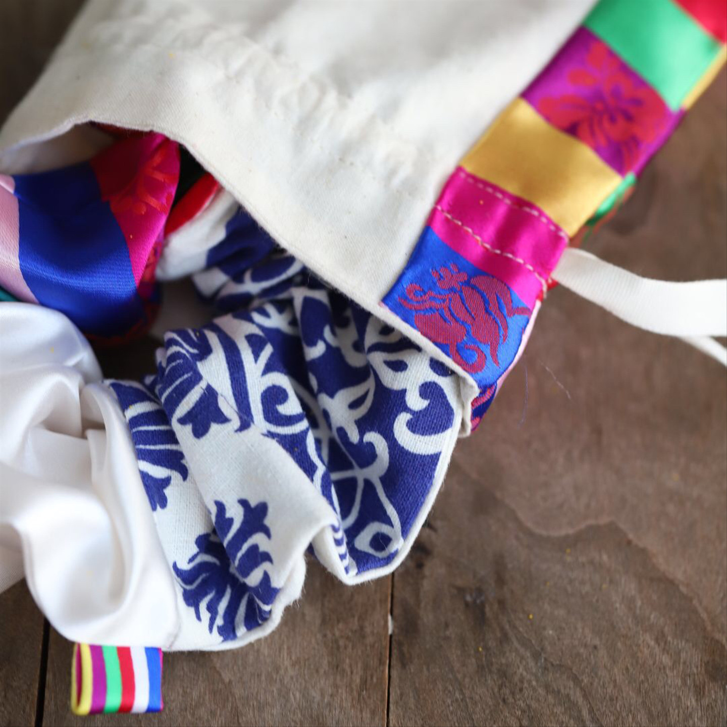 색동 주름 머리끈6.jpg